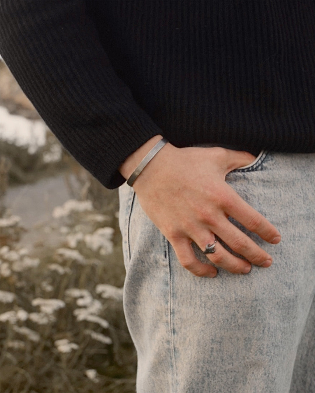 Arch Bracelet - Cuff in Oxid Silver